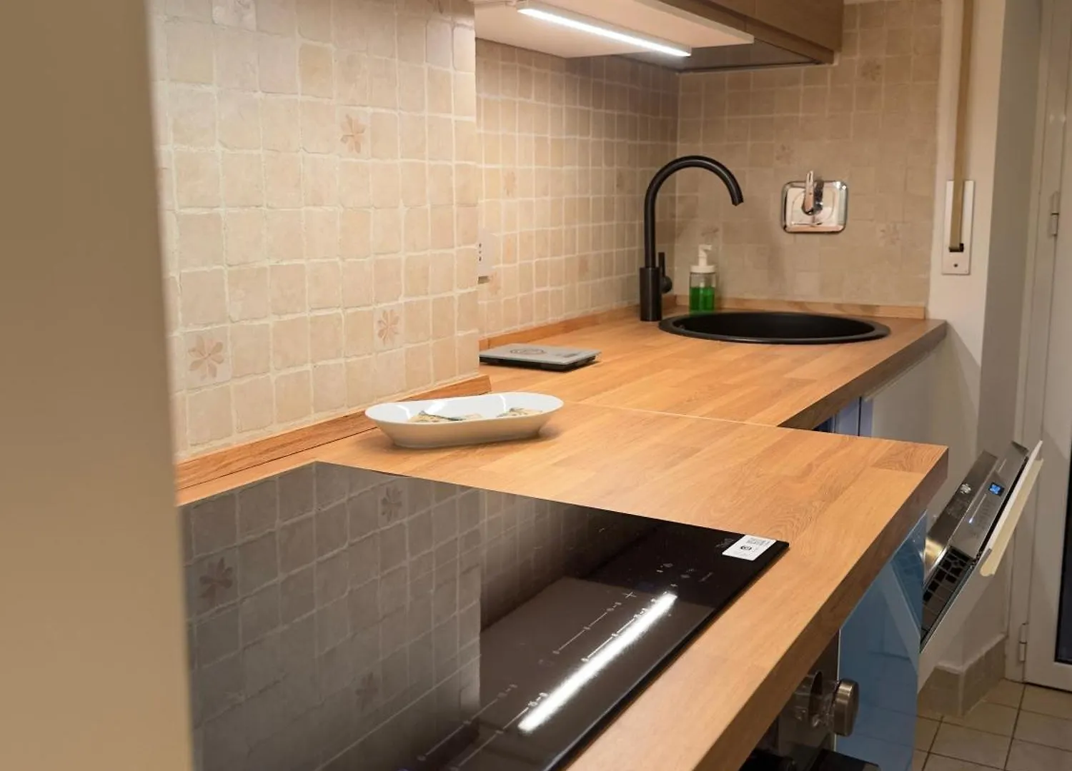 La Dolce Vita In Rome - Guest House Apartman